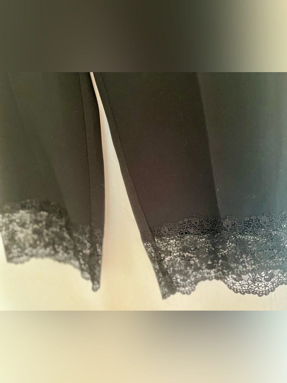 ANN TAYLOR Lace Trim Cropped Pants - Picture 8 of 11
